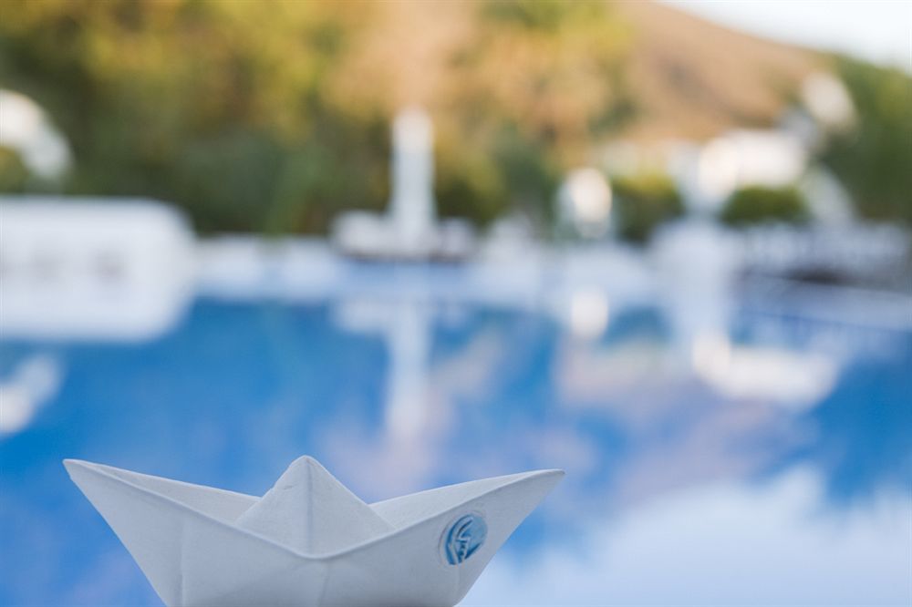 Pelagos Hotel - Oia Экстерьер фото